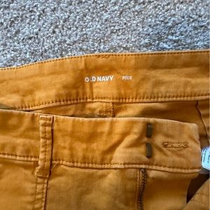 Mustard old navy pixie chino pants